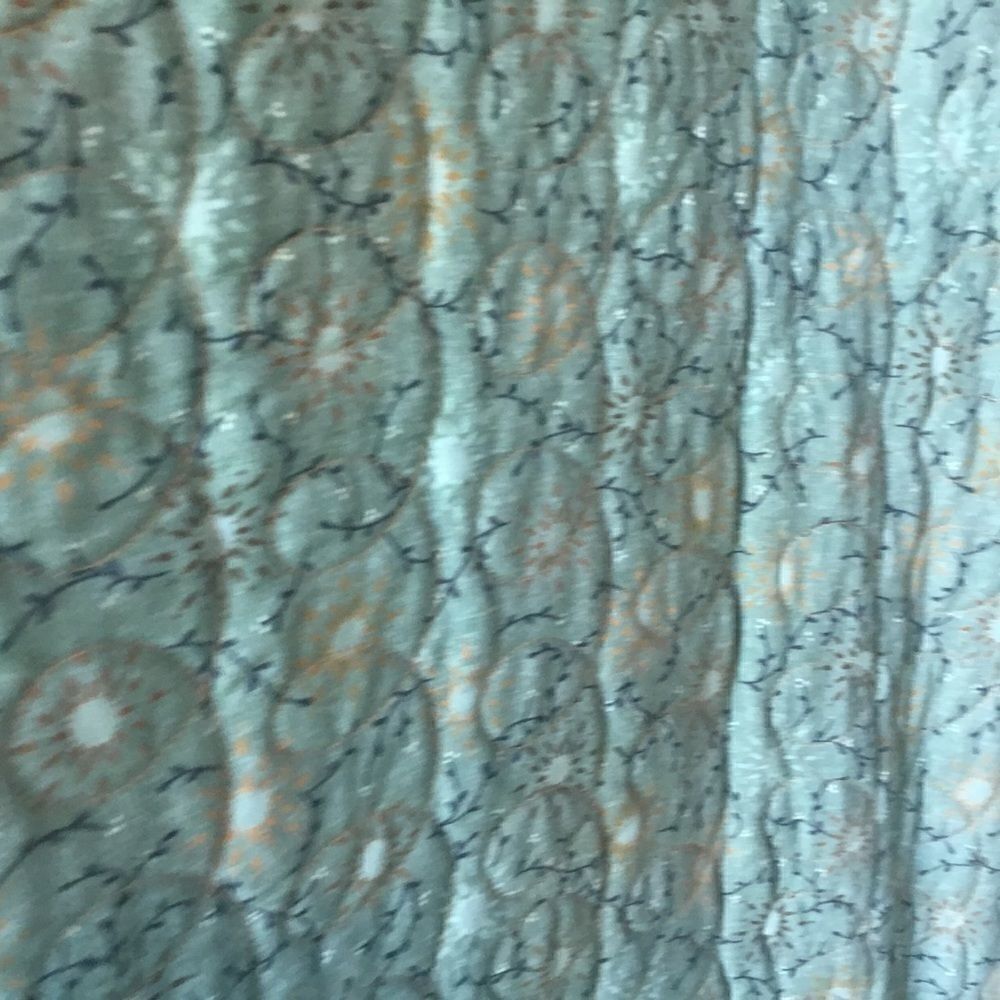 Handmade Quilt & 3 Pillows Set - Picture 12 of 14